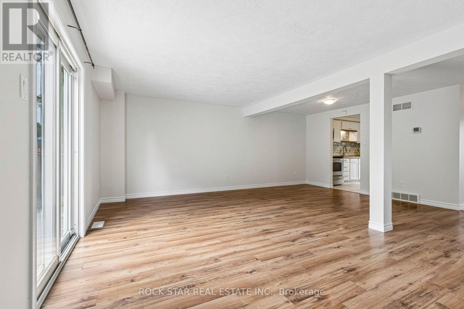 305 Sekura Street, Cambridge, Ontario  N1R 7V8 - Photo 11 - X13520144