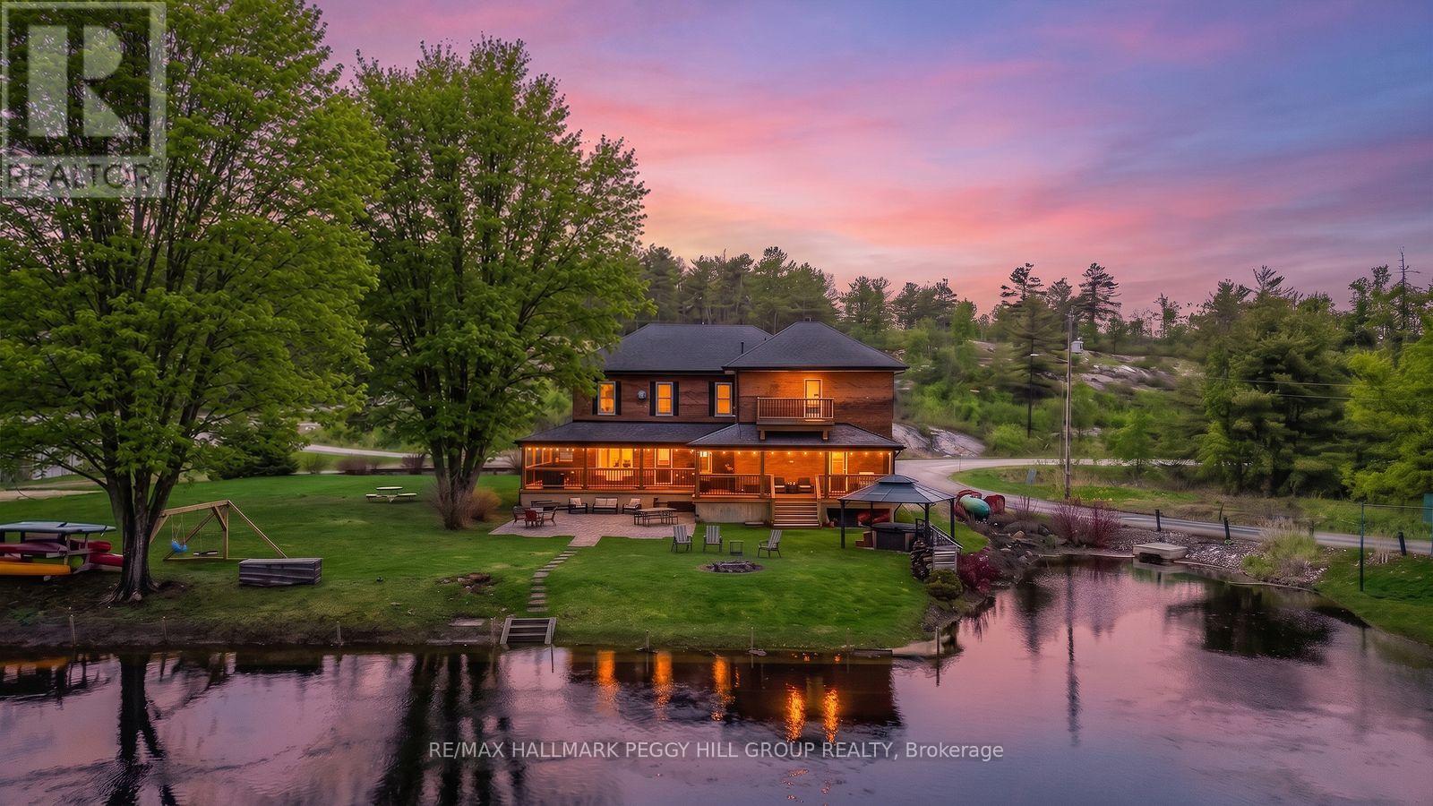 1002 Cowbell Lane, Gravenhurst, Ontario  P0E 1N0 - Photo 1 - X13520202