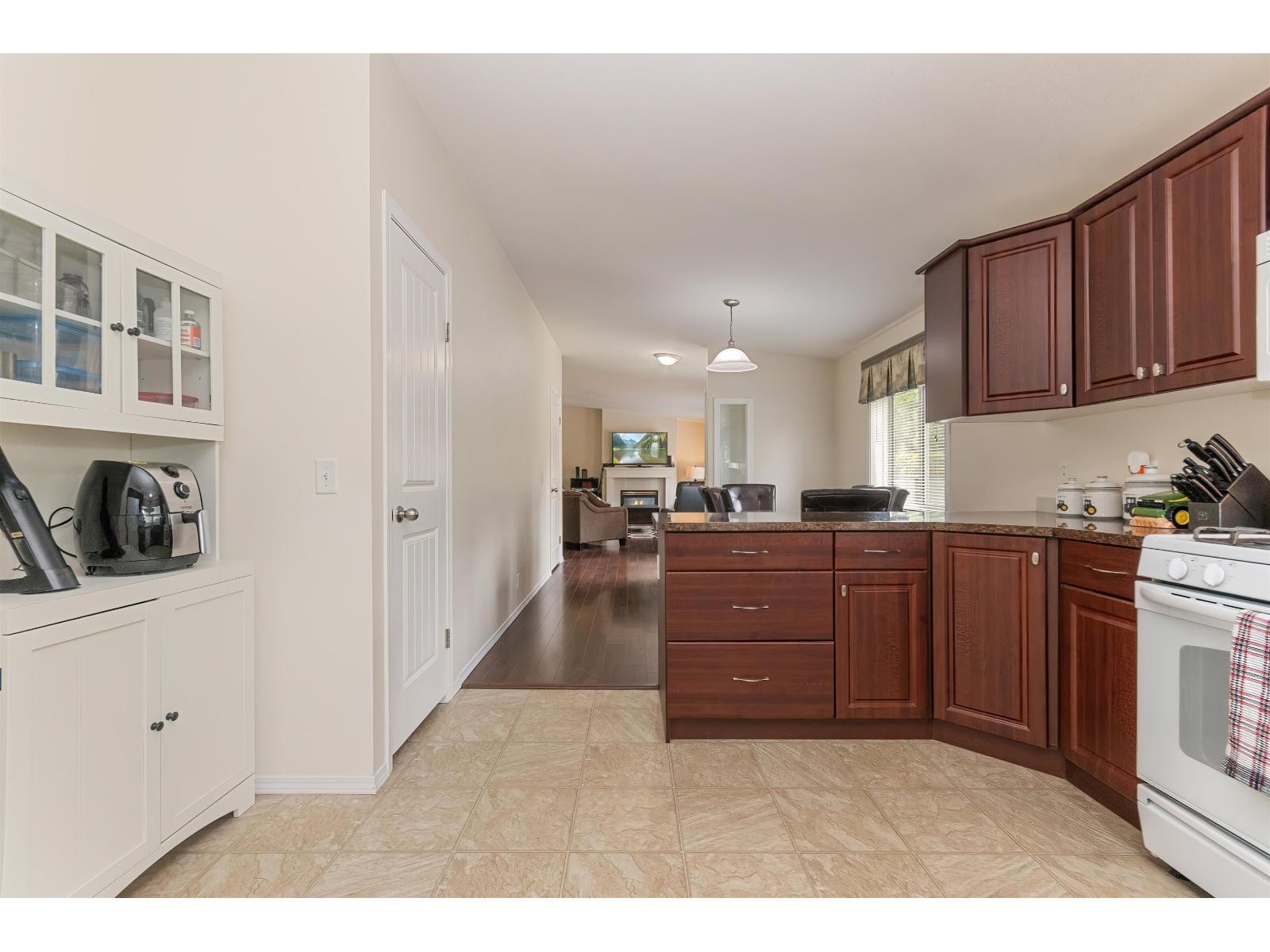 41725 Hare Avenue, Yarrow, Yarrow, British Columbia  V2R 5E9 - Photo 8 - R3141373