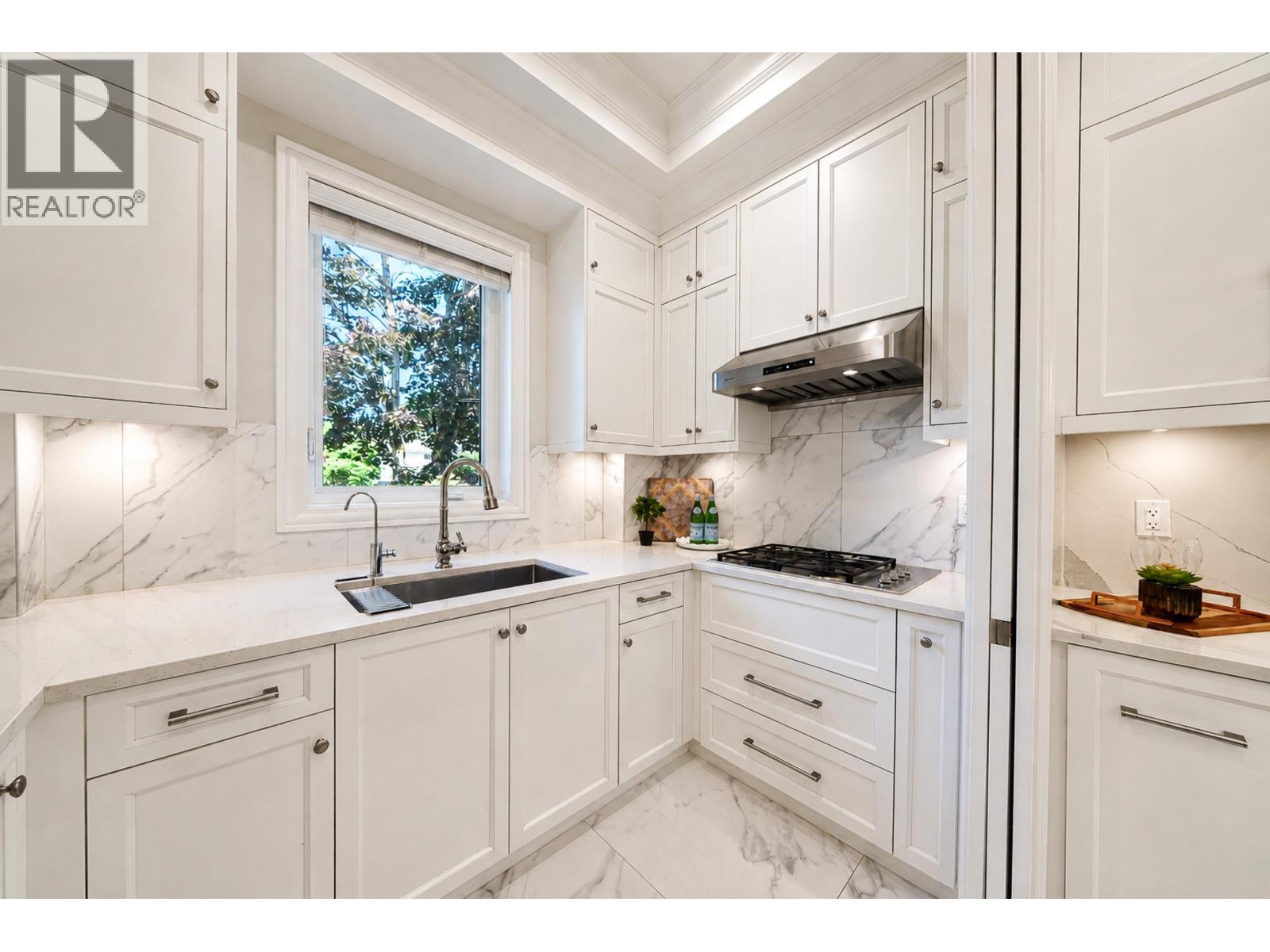 4627 W 15th Avenue, Vancouver, British Columbia  V6R 3B5 - Photo 13 - R3142075