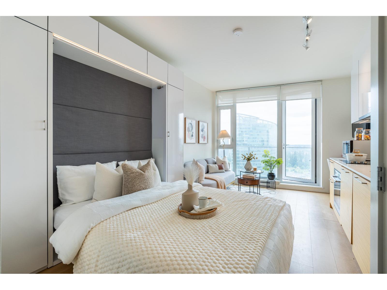 2801 13438 CENTRAL AVENUE, Surrey