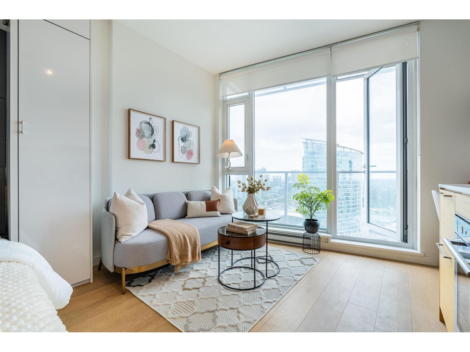 2801 13438 Central Avenue, Surrey, British Columbia  V3T 0N2 - Photo 6 - R3142378