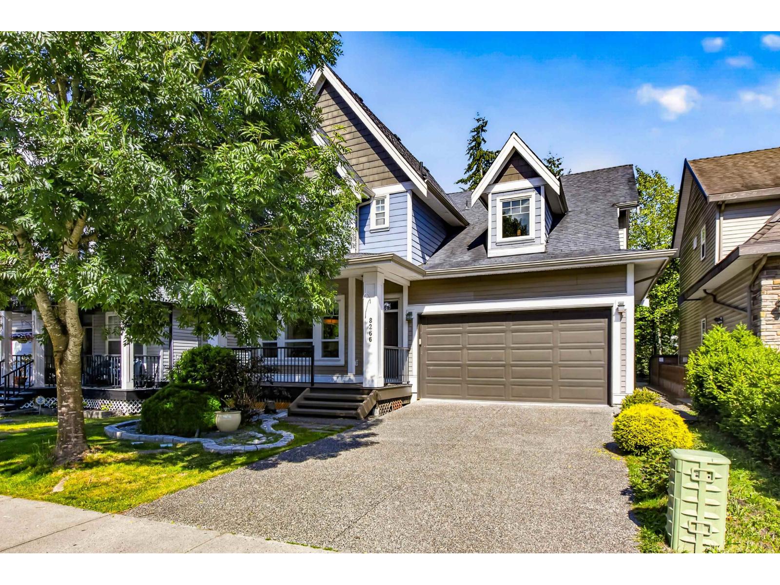 8266 211 STREET, langley, British Columbia