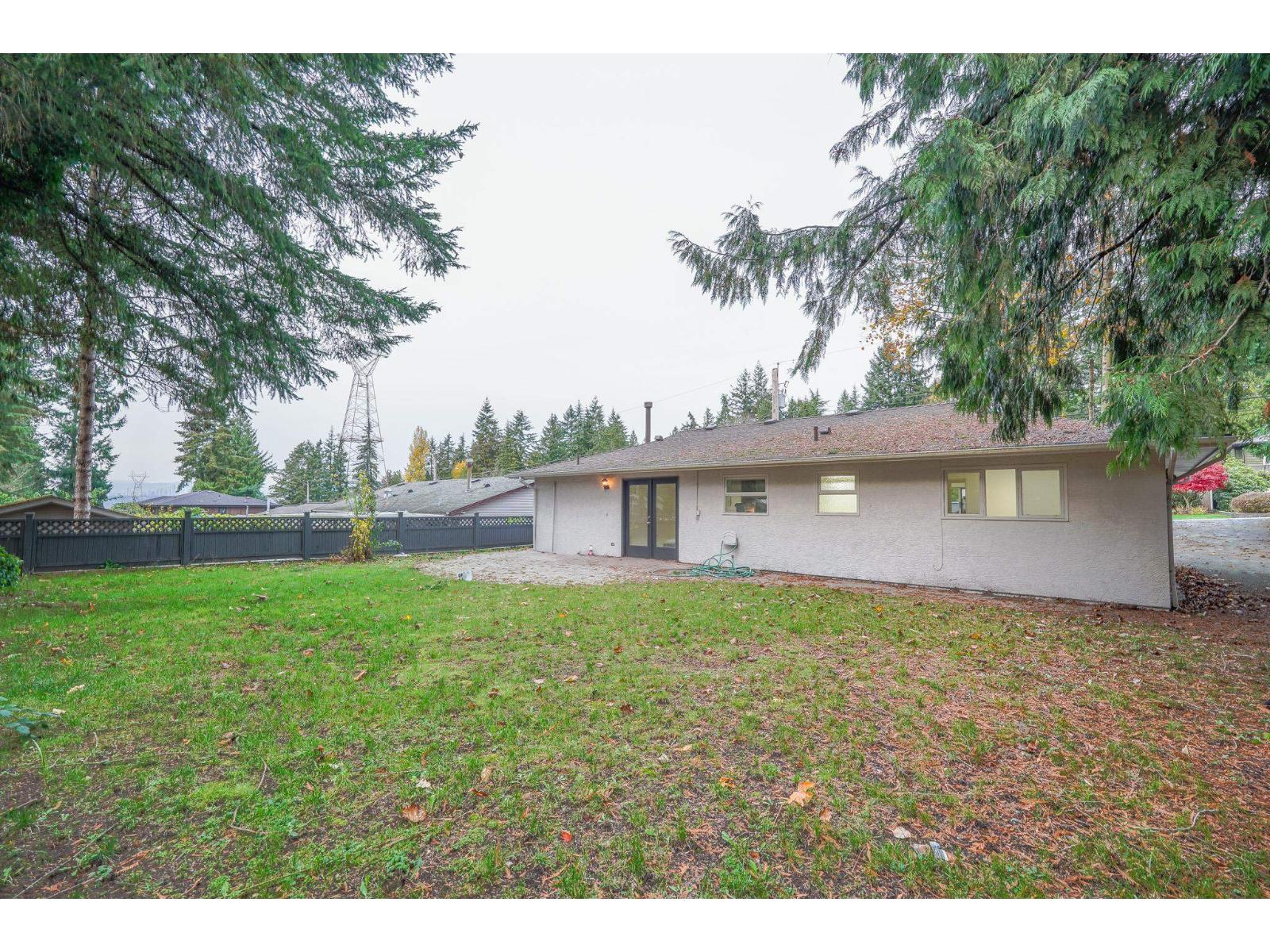 8577 Terrace Drive, Delta, British Columbia  V4C 3Z3 - Photo 3 - R3142130