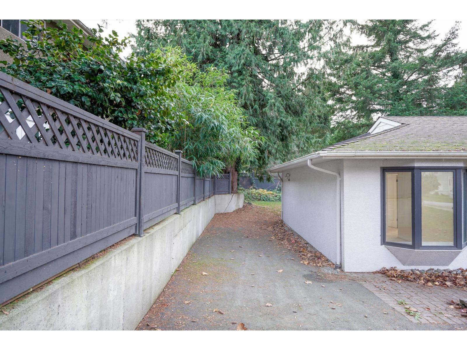 8577 Terrace Drive, Delta, British Columbia  V4C 3Z3 - Photo 22 - R3142130