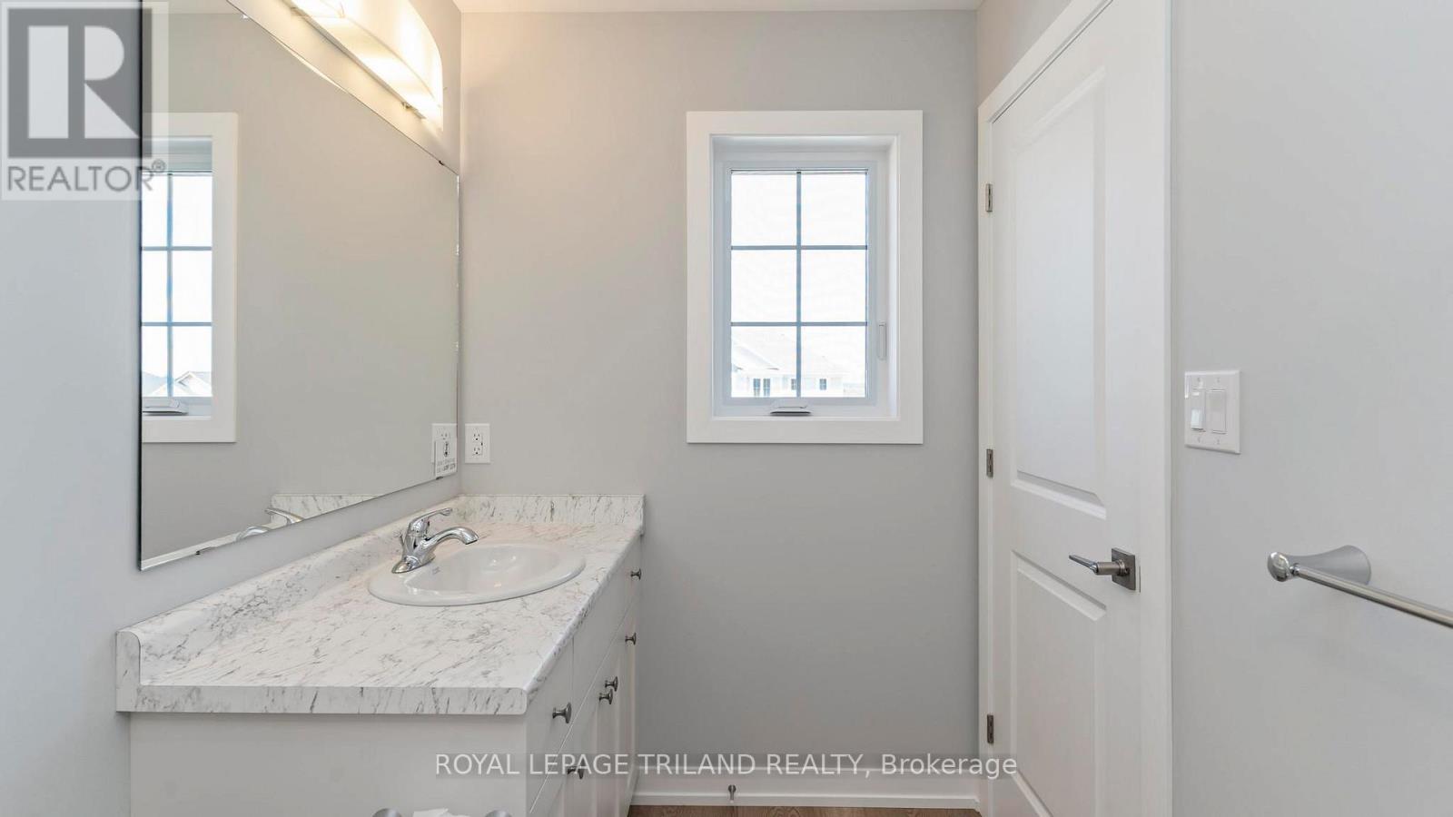 16 Harrow Lane, St. Thomas, Ontario  N5R 0P3 - Photo 11 - X12639670