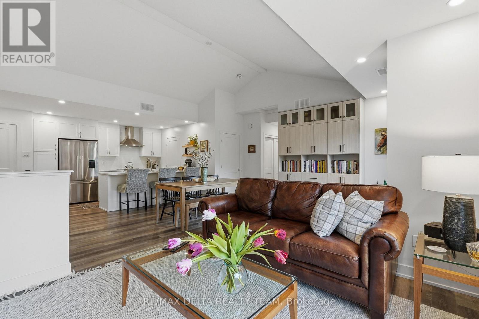 B - 400 Rolling Meadow Crescent, Ottawa, Ontario  K1W 0S1 - Photo 6 - X13520500