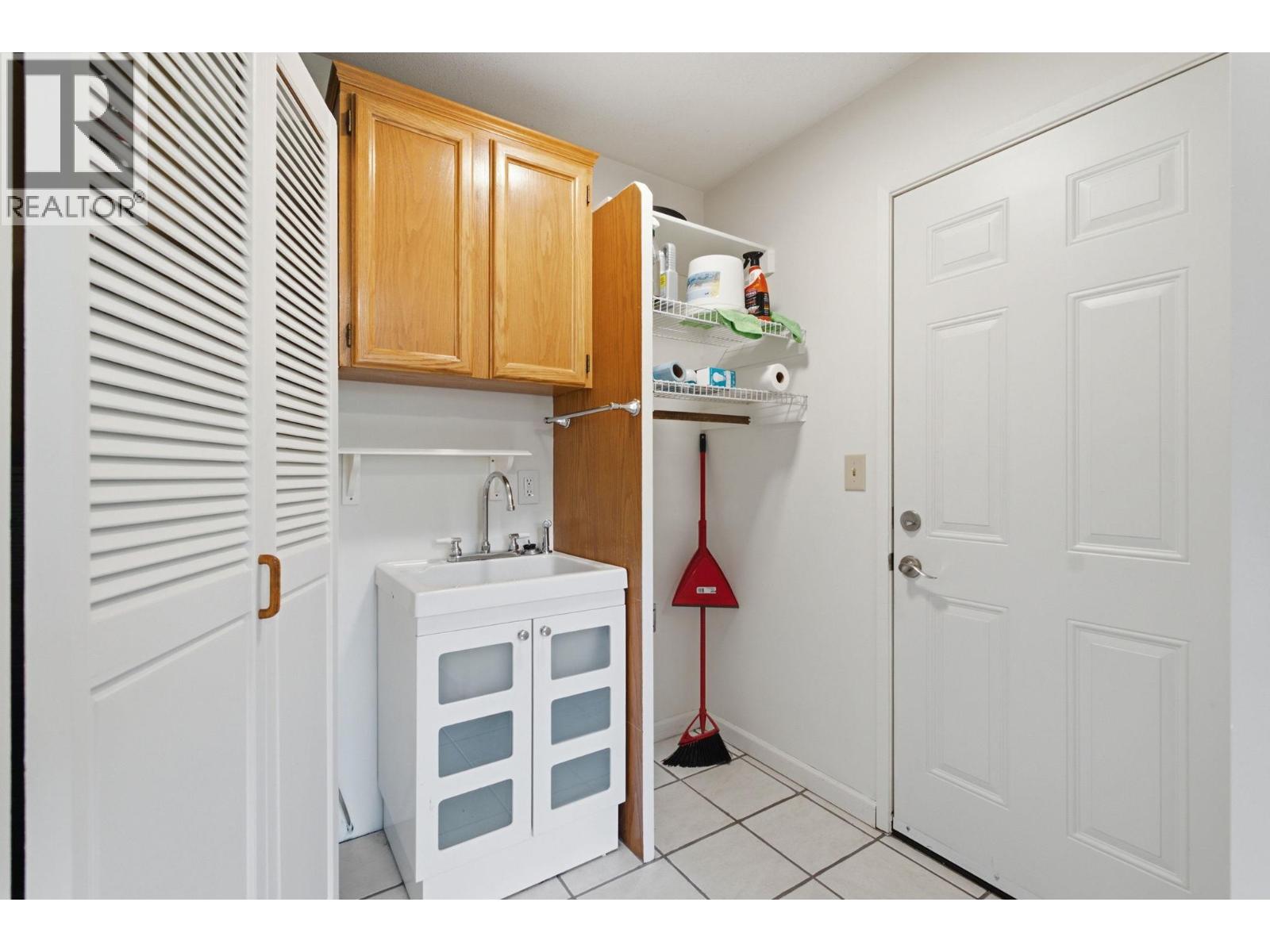 4345 Dunvegan Court, Kelowna, British Columbia  V1W 1S9 - Photo 35 - 10393455