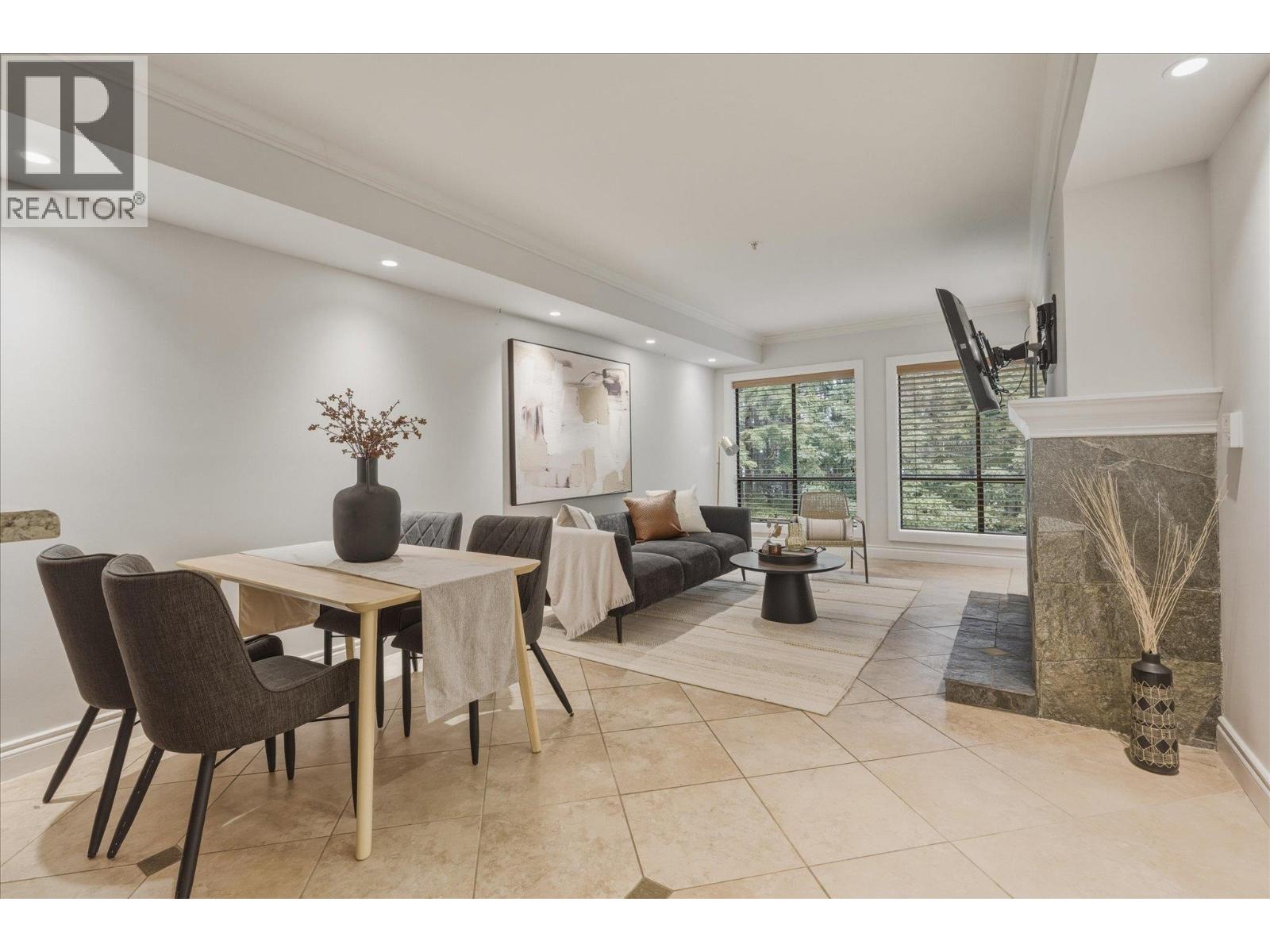 101 4821 SPEARHEAD DRIVE, Whistler
