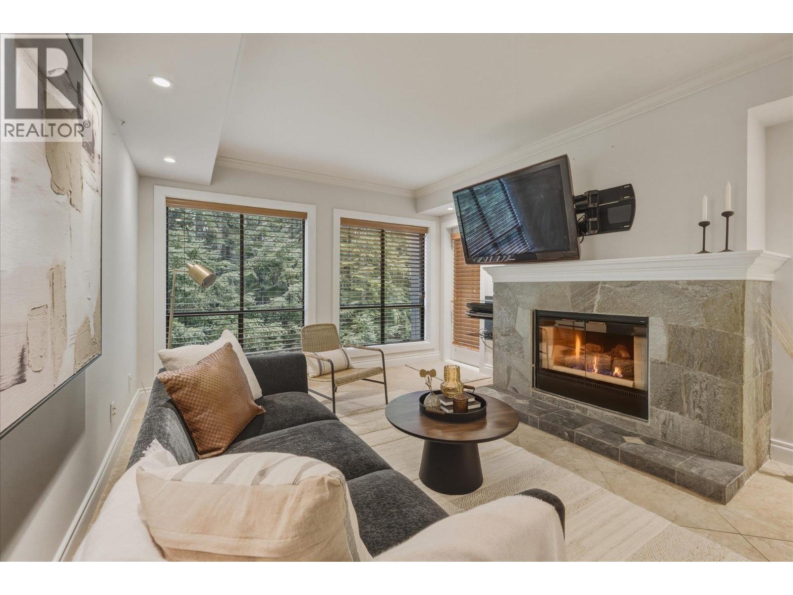 101 4821 Spearhead Drive, Whistler, British Columbia  V8E 1E8 - Photo 3 - R3142443