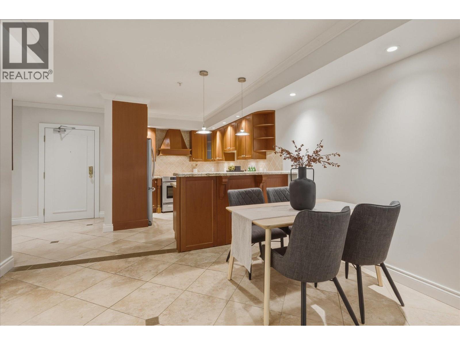 101 4821 Spearhead Drive, Whistler, British Columbia  V8E 1E8 - Photo 5 - R3142443