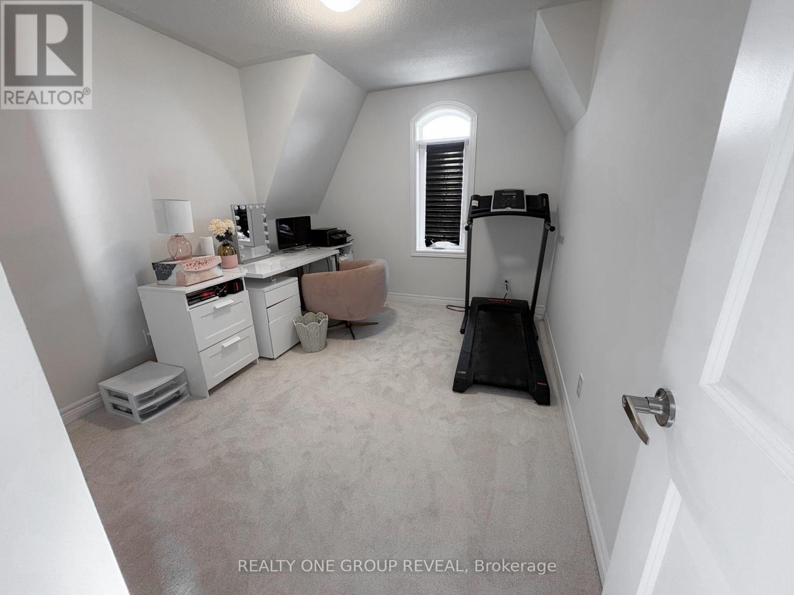29 Icemaker Way, Whitby, Ontario  L1P 0L5 - Photo 14 - E13520490