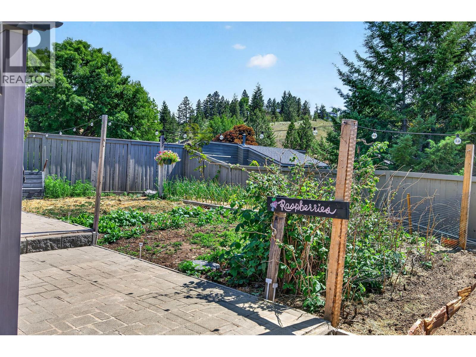 Listing image 52