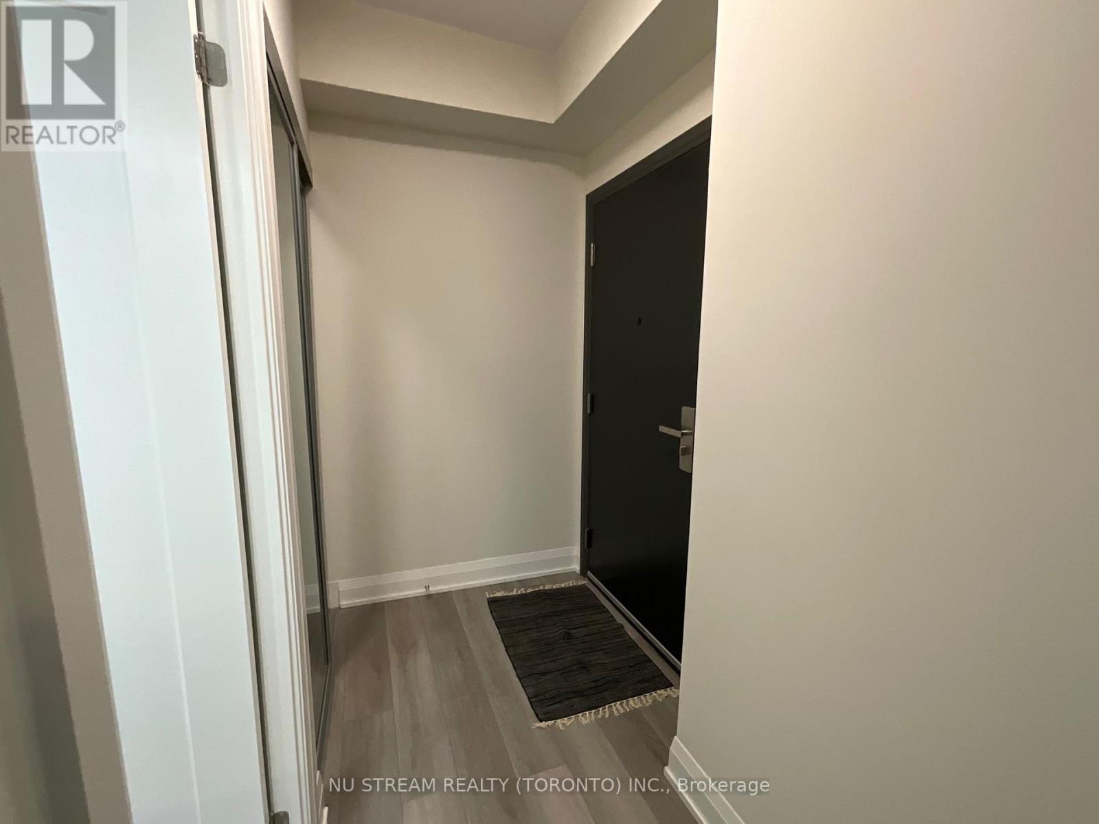 1809 - 18 Water Walk Drive, Markham, Ontario  L3R 6L5 - Photo 2 - N13520518