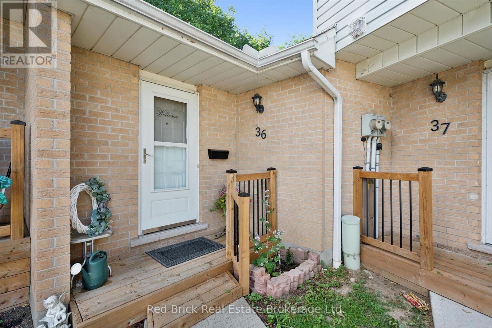 36 - 90 FERMAN DRIVE, Guelph (Willow West/Sugarbush/West Acres)