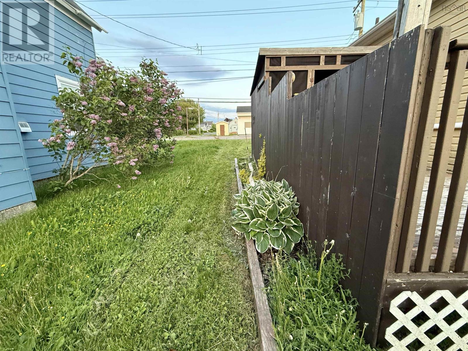 190 Brookside Street, Glace Bay, Nova Scotia  B1A 1L3 - Photo 36 - 202616484