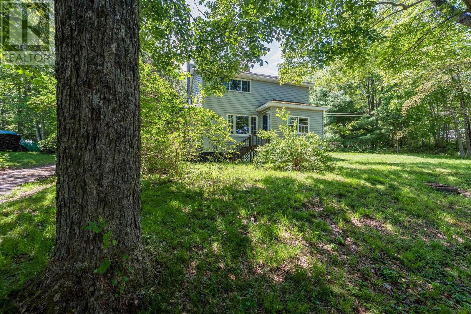 161 Lakeview Road, Lakeview, Nova Scotia  B4C 4C7 - Photo 34 - 202616490