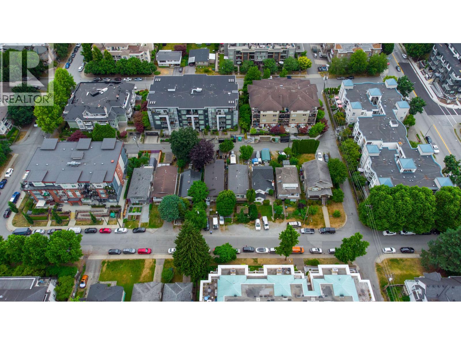 2351 Hawthorne Avenue, Port Coquitlam, British Columbia V3C 1X1 - Photo 14 - R3141830