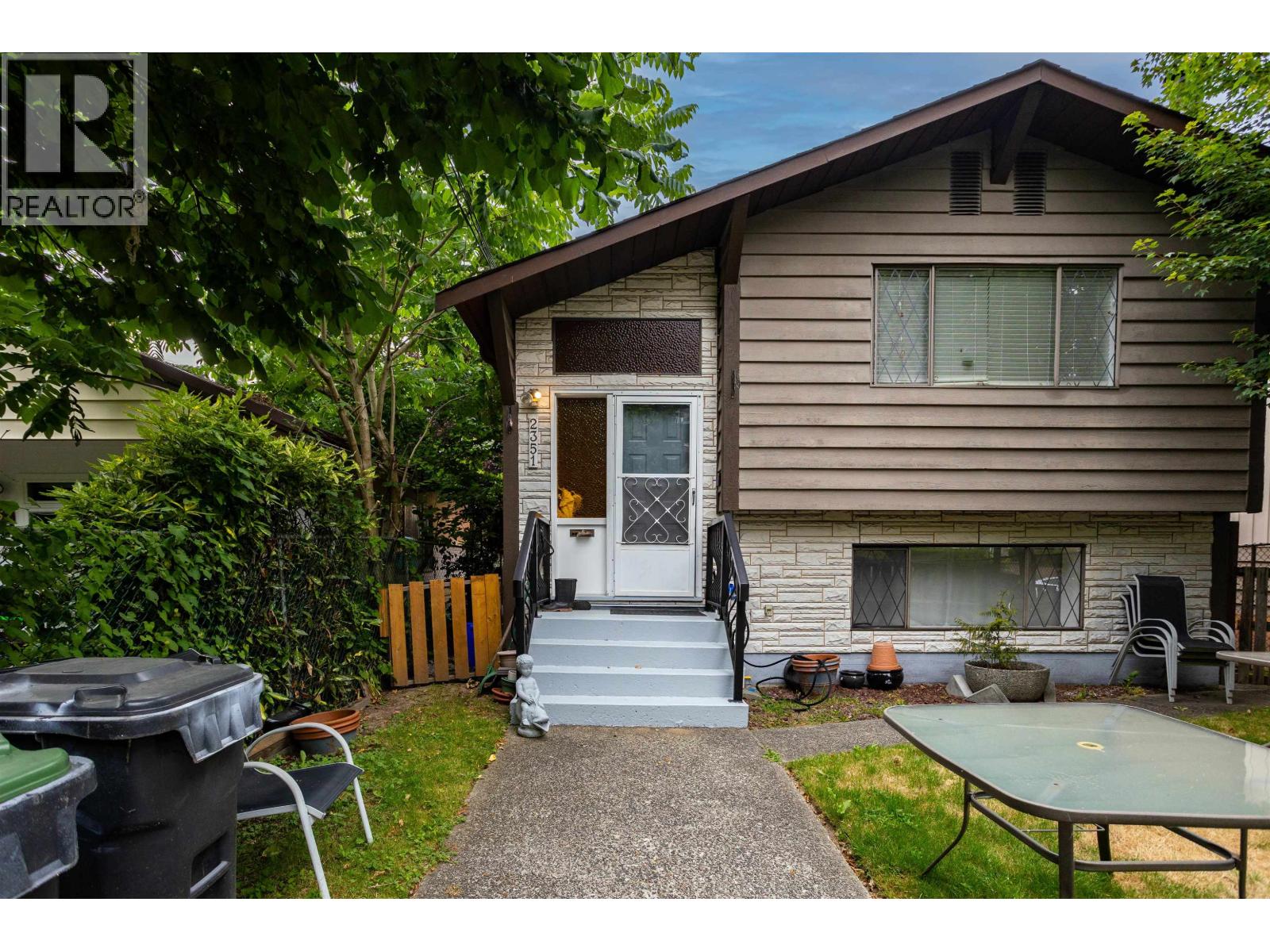 2351 HAWTHORNE AVENUE, Port Coquitlam, British Columbia