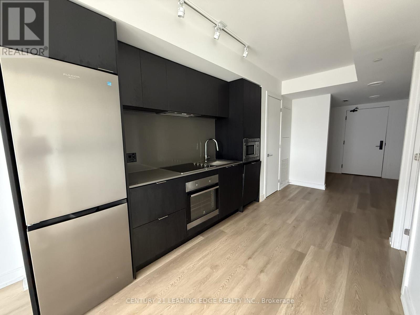 602 - 1 JARVIS STREET