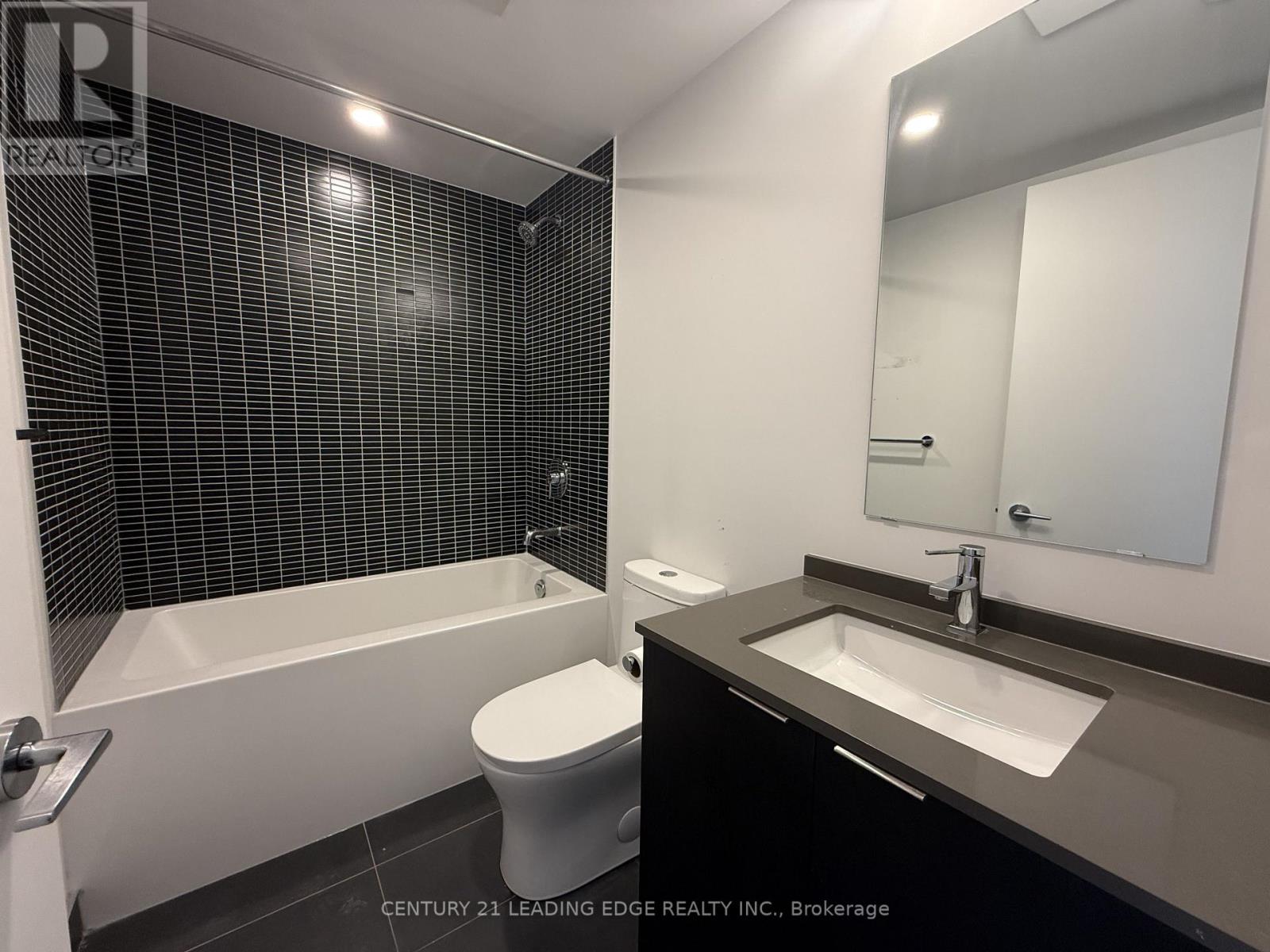 602 - 1 Jarvis Street, Hamilton, Ontario  L8R 0A8 - Photo 4 - X13520412