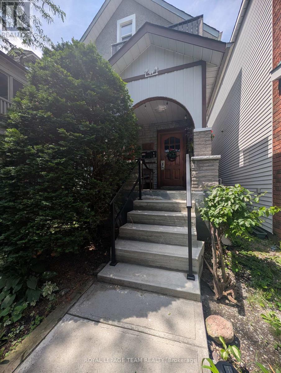 UNIT 1 - 44 SPADINA AVENUE, Ottawa, Ontario