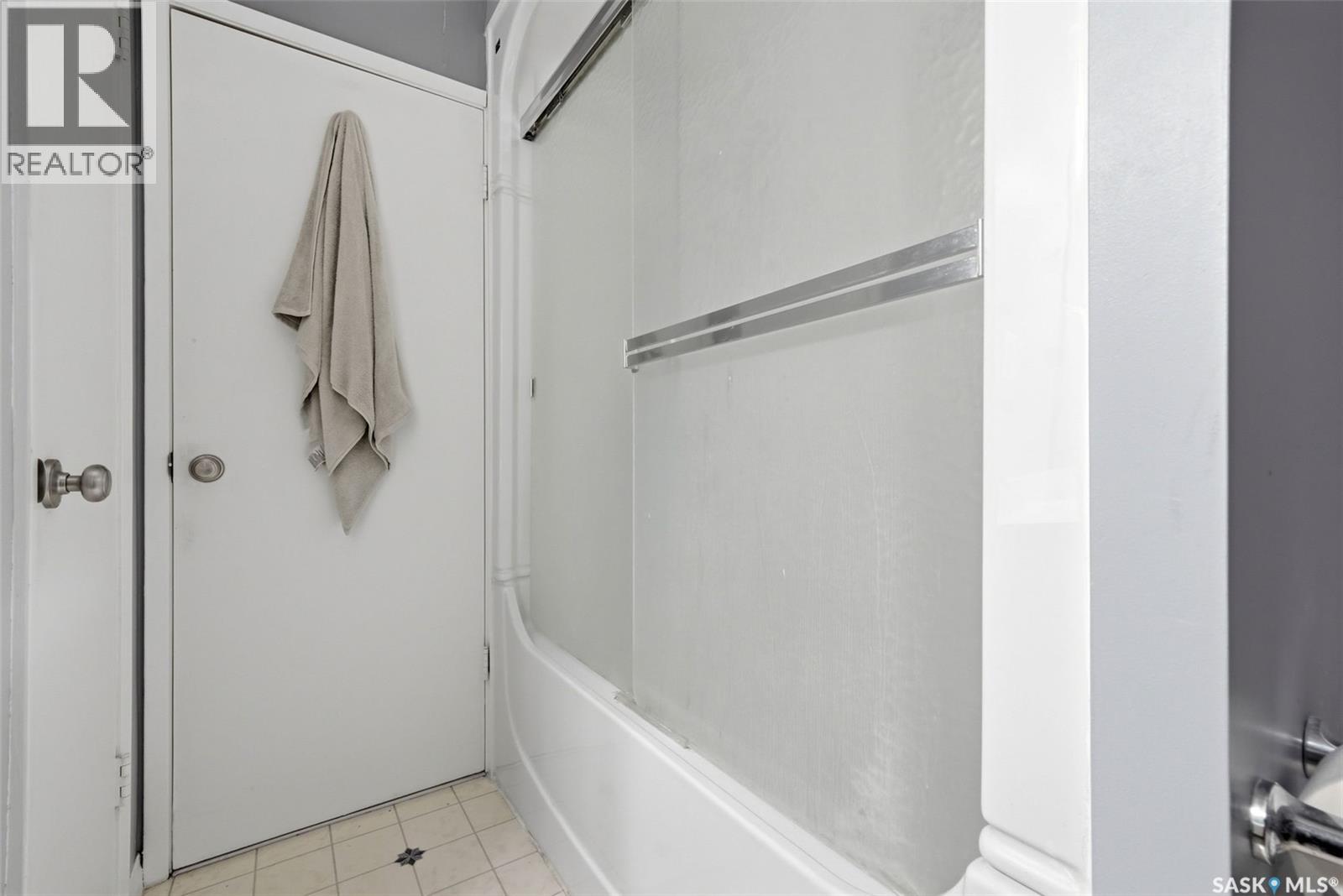 2305 Parliament Avenue, Regina, Saskatchewan  S4S 4G5 - Photo 18 - SK041455