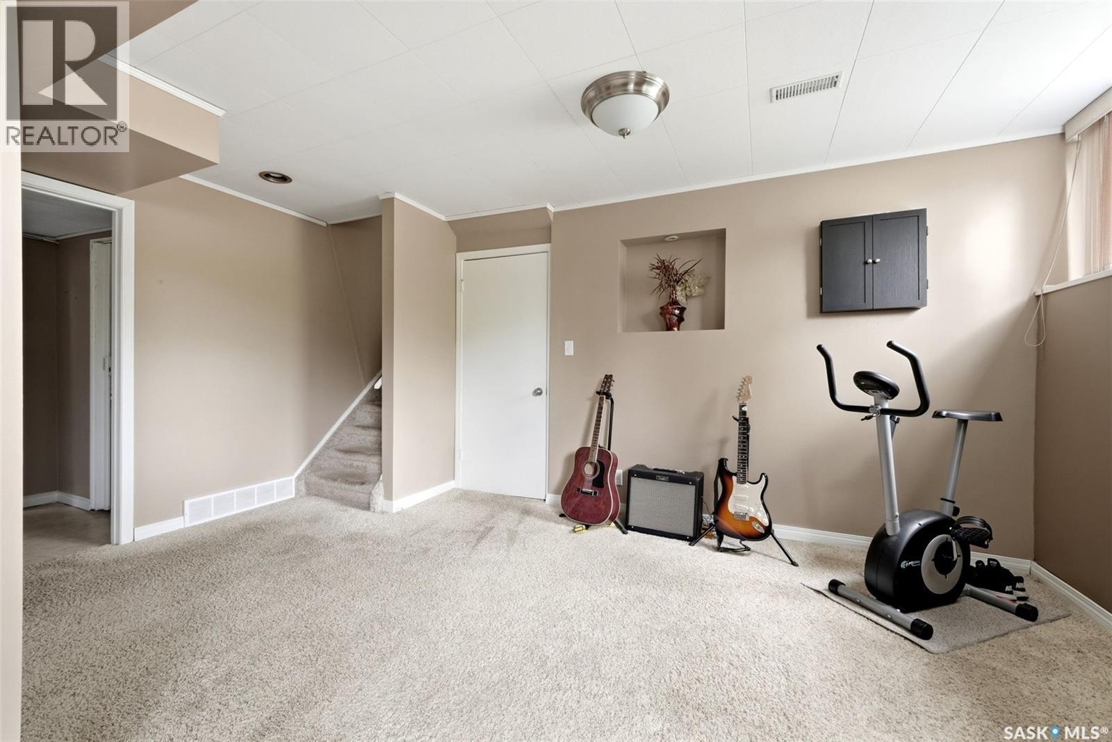 2305 Parliament Avenue, Regina, Saskatchewan  S4S 4G5 - Photo 25 - SK041455