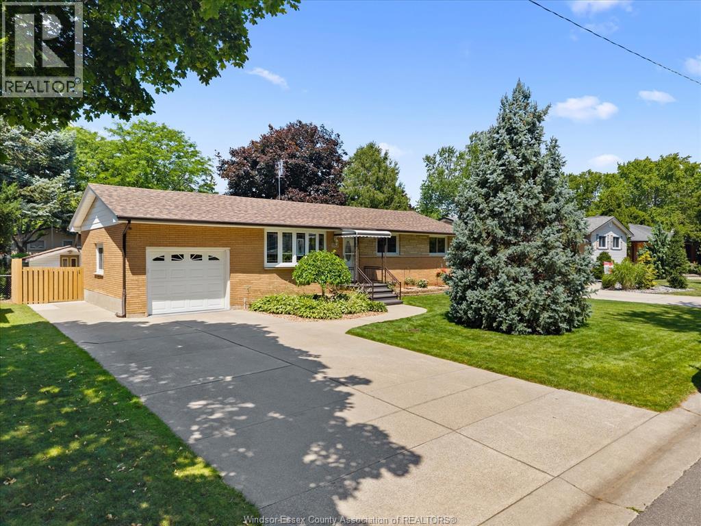 5835 Canada, Lasalle, Ontario  N9H 1M5 - Photo 2 - 26015992