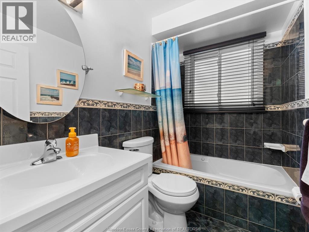 5835 Canada, Lasalle, Ontario  N9H 1M5 - Photo 23 - 26015992