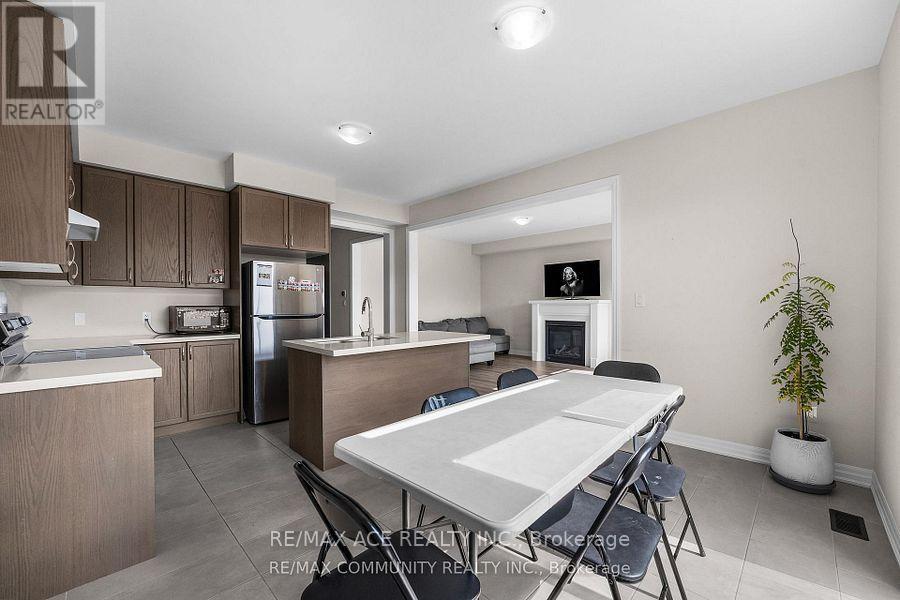 75 Ed Ewert Avenue, Clarington, Ontario  L1B 0W7 - Photo 18 - E12884850