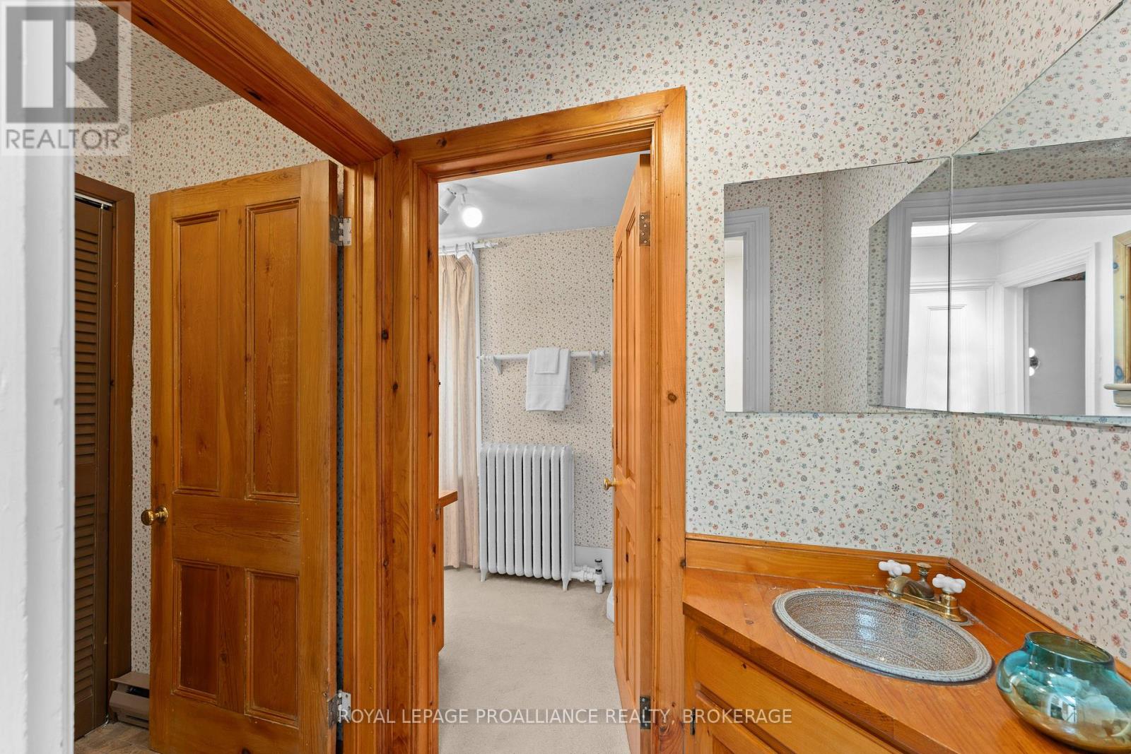 2 Alwington Avenue, Kingston, Ontario  K7L 4R3 - Photo 29 - X13520546