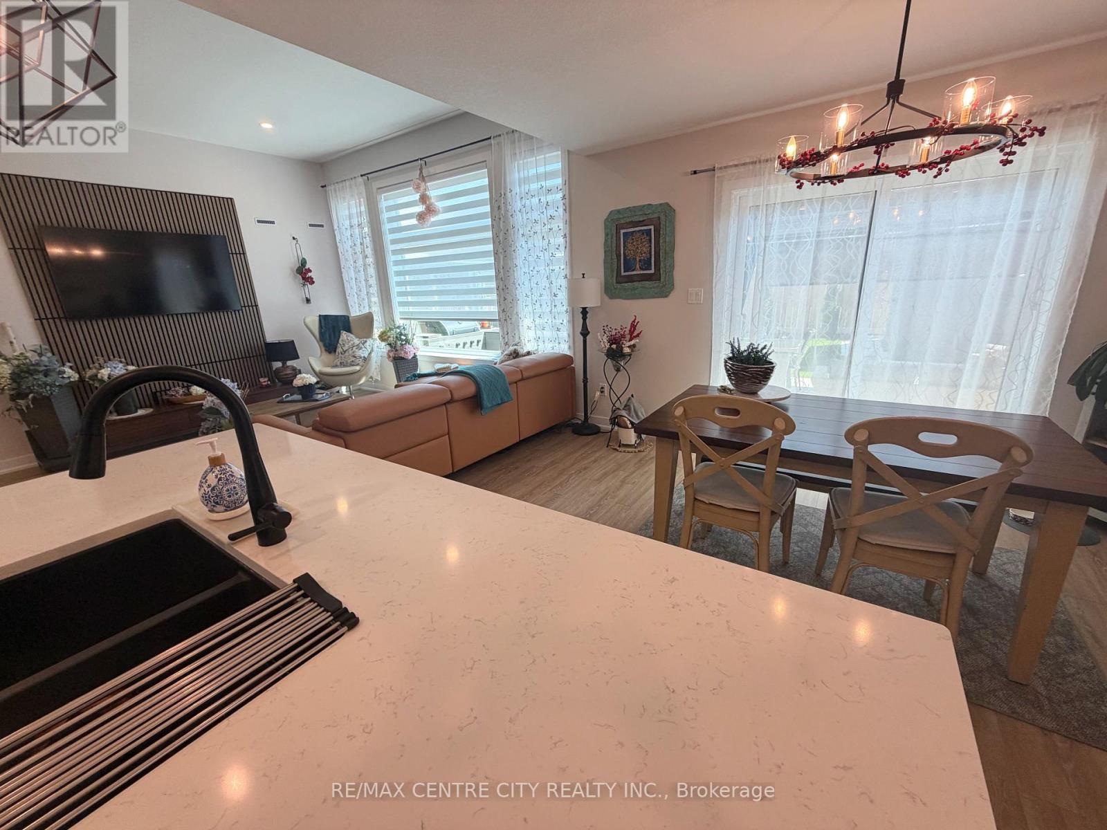 46 Snowy Owl Trail, Central Elgin, Ontario  N5R 0M6 - Photo 24 - X13520648