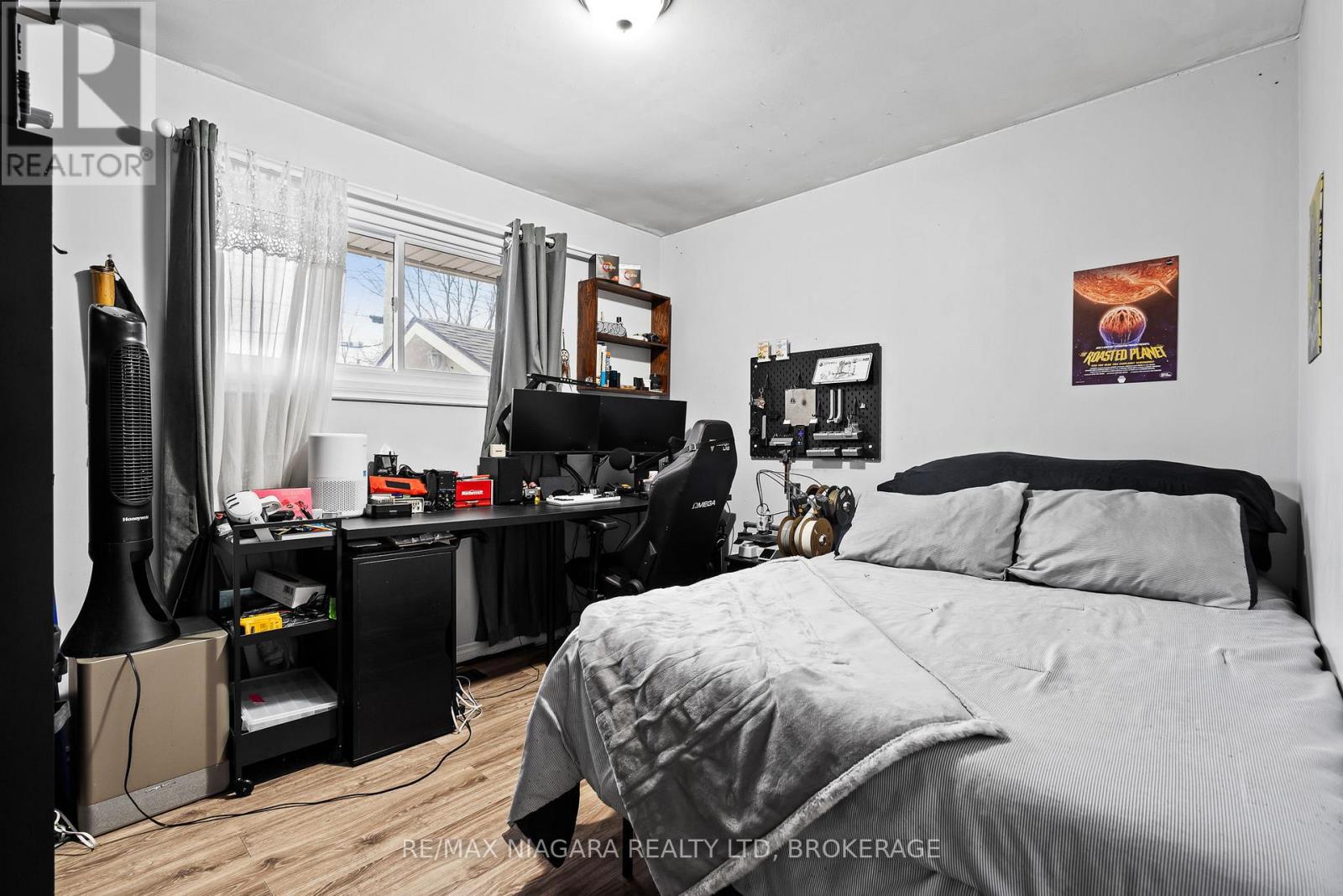 204 Hildred Street, Welland, Ontario L3B 1N1 - Photo 15 - X12698550