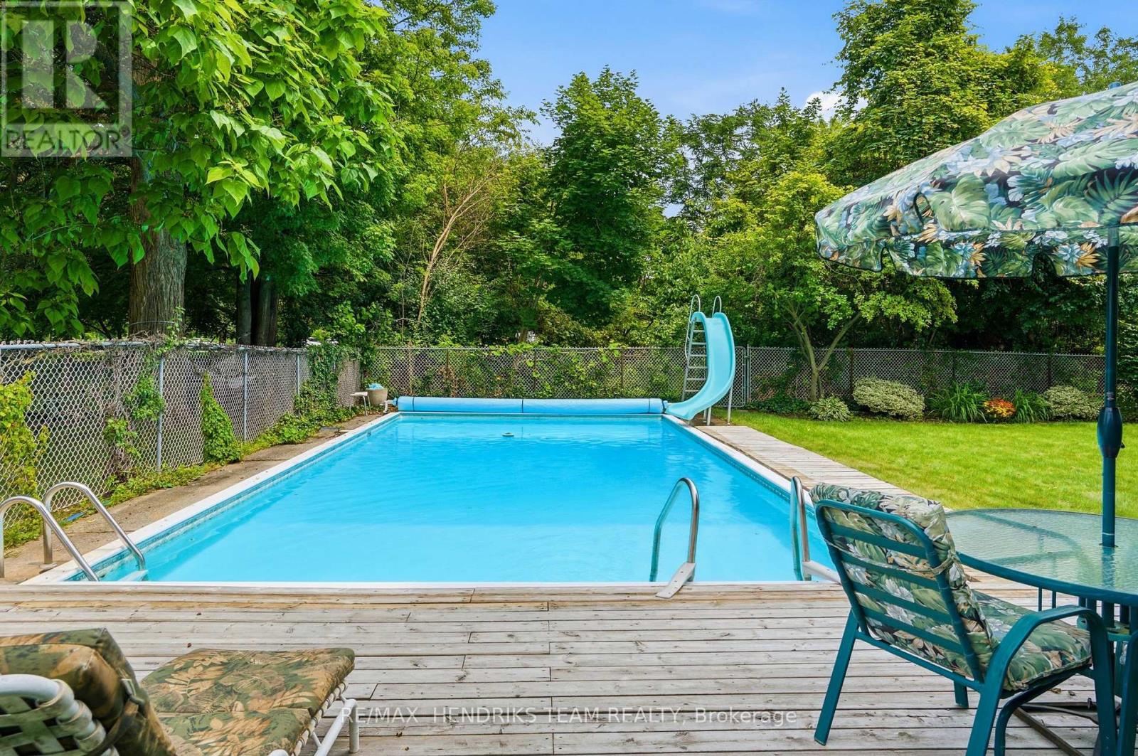 8 Tudor Gate Place, St. Catharines, Ontario  L2M 1K6 - Photo 27 - X13520696