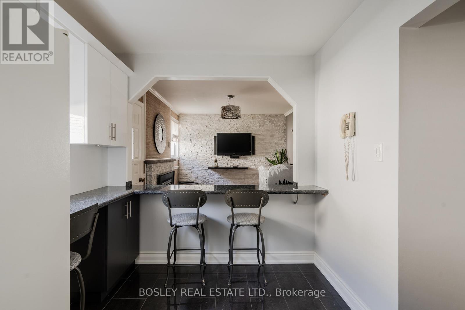 171 Simonston Boulevard, Markham, Ontario  L3T 4M1 - Photo 6 - N13222504