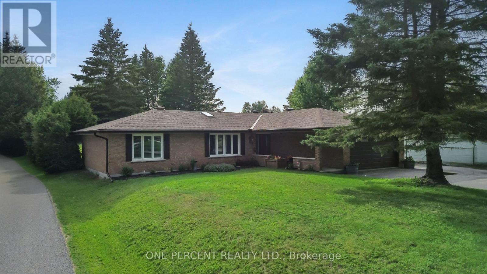 412 MANITOBA STREET, Bracebridge, Ontario