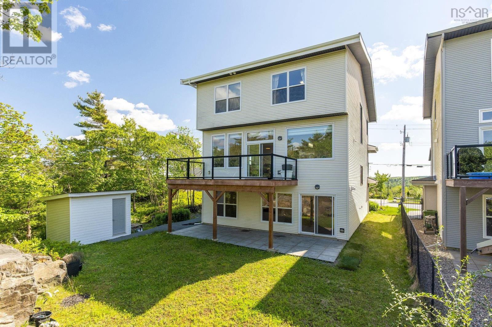 233 Transom Drive, Halifax, Nova Scotia  B3M 0L7 - Photo 2 - 202616496