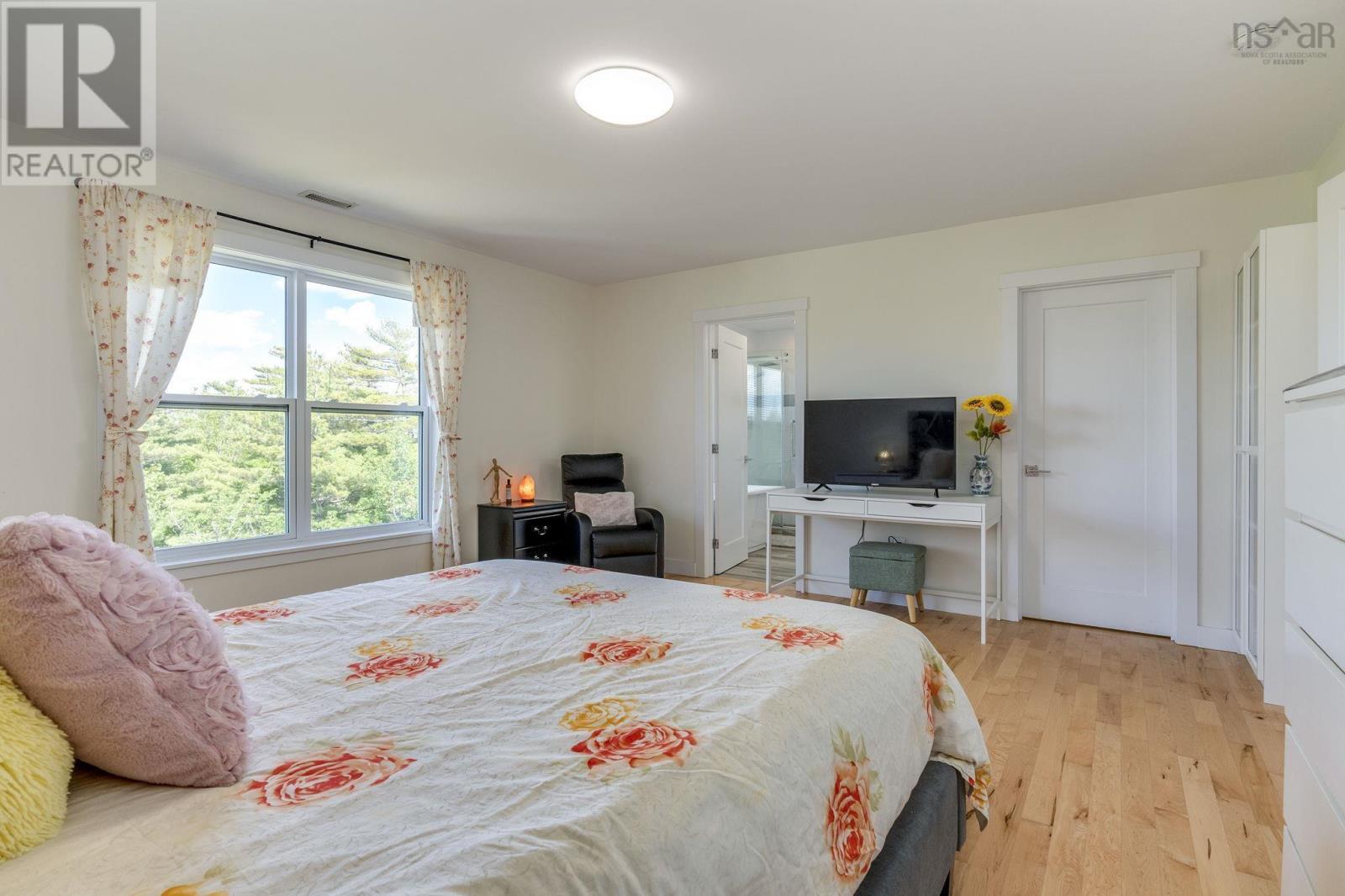 233 Transom Drive, Halifax, Nova Scotia  B3M 0L7 - Photo 27 - 202616496
