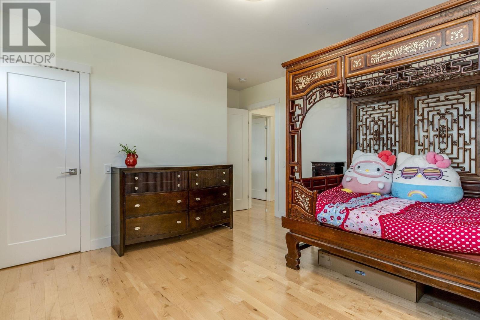 233 Transom Drive, Halifax, Nova Scotia  B3M 0L7 - Photo 36 - 202616496