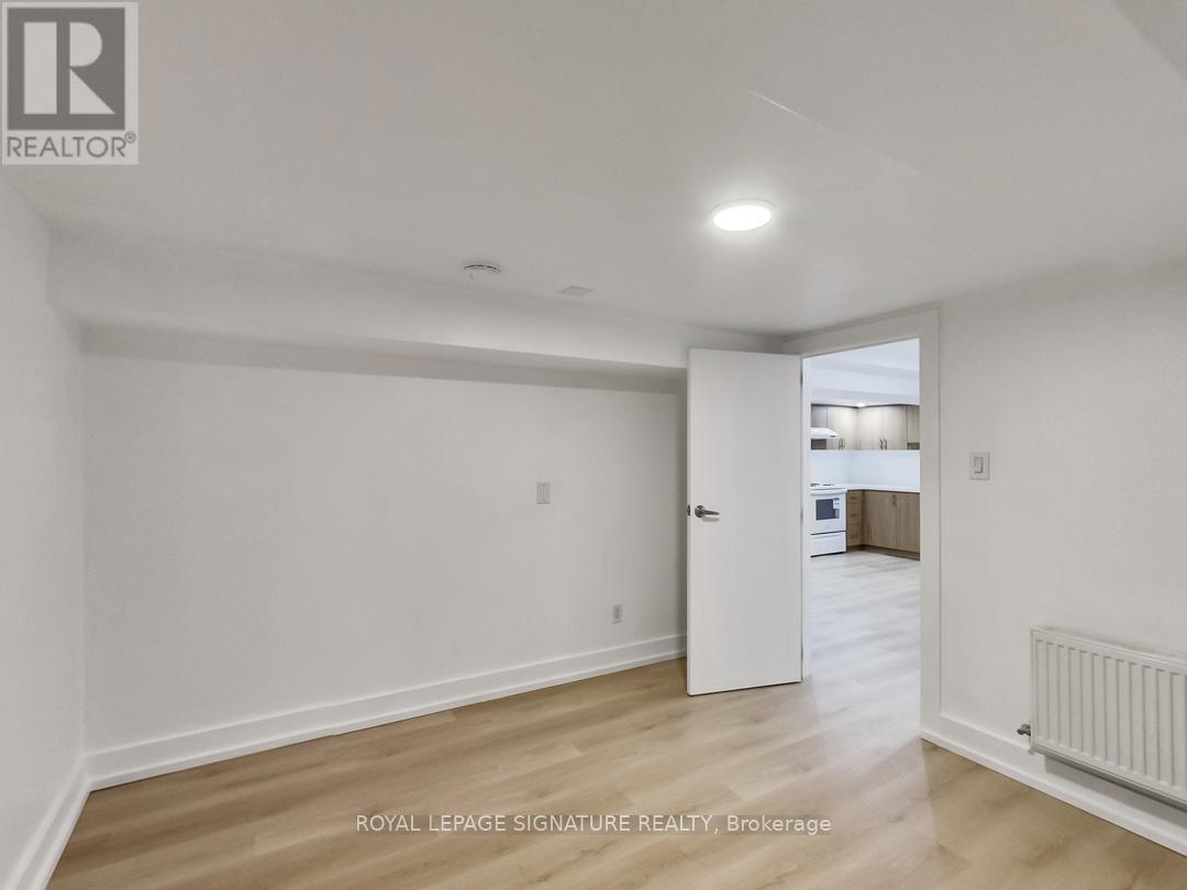 Bsmt - 896 Bathurst Street, Toronto, Ontario  M5R 3G3 - Photo 10 - C13520536