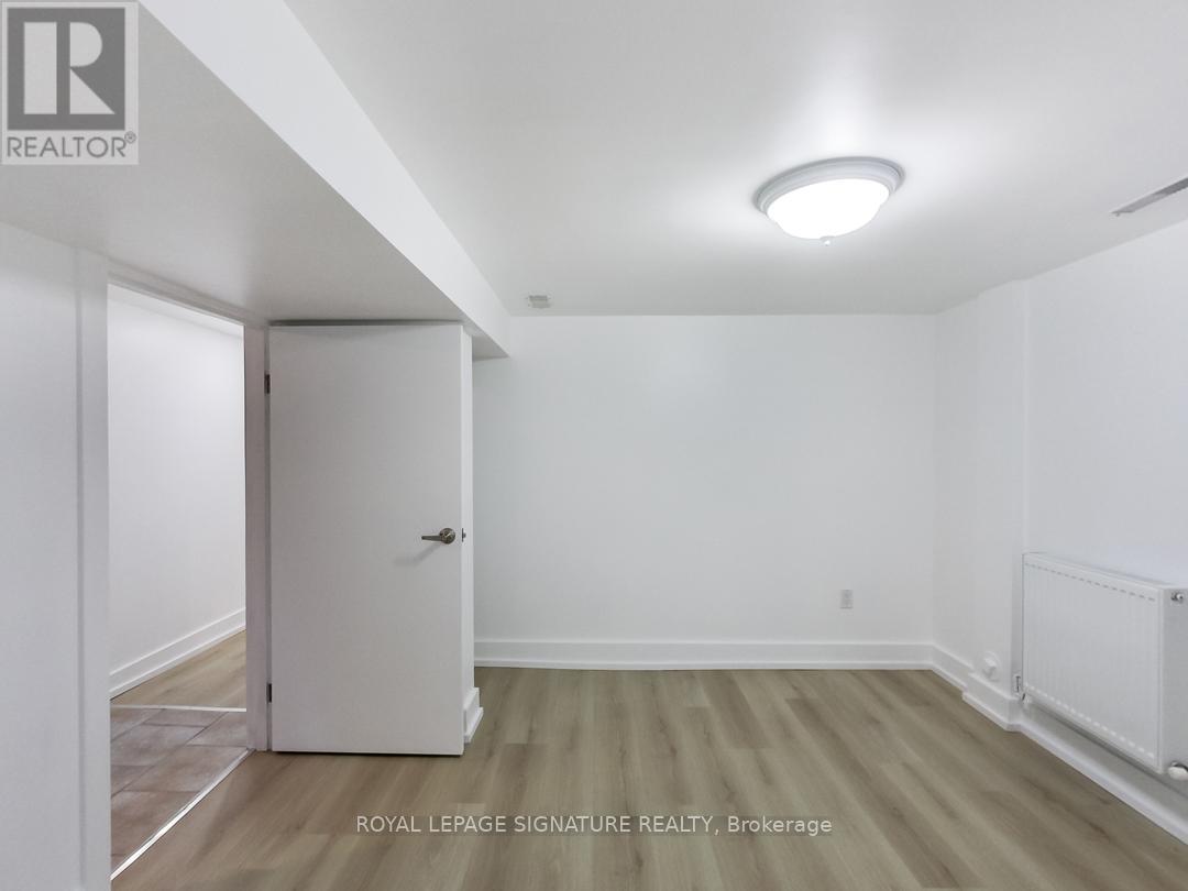 Bsmt - 896 Bathurst Street, Toronto, Ontario  M5R 3G3 - Photo 15 - C13520536