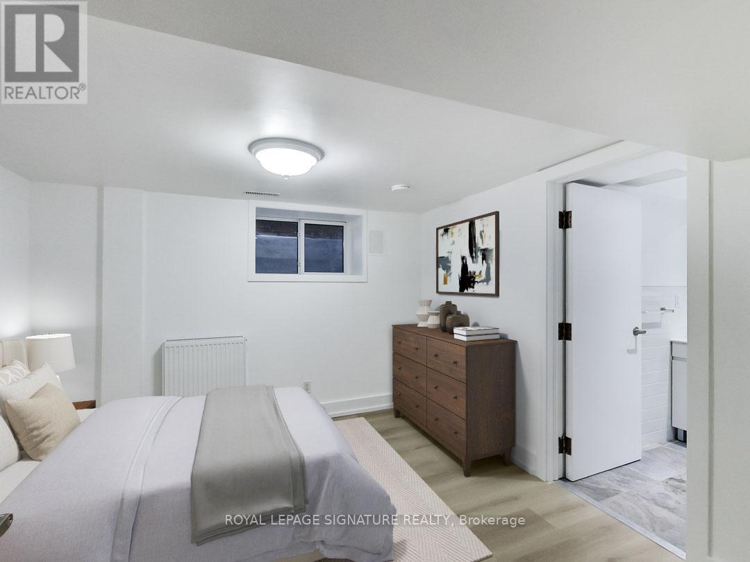 Bsmt - 896 Bathurst Street, Toronto, Ontario  M5R 3G3 - Photo 7 - C13520536