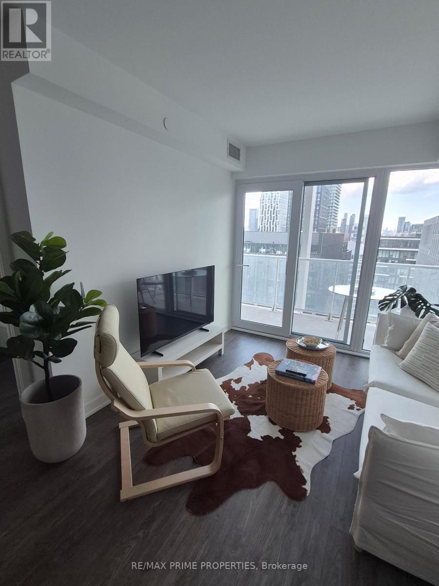 3215 - 88 Queen Street E, Toronto, Ontario  M5C 0B6 - Photo 3 - C13520544