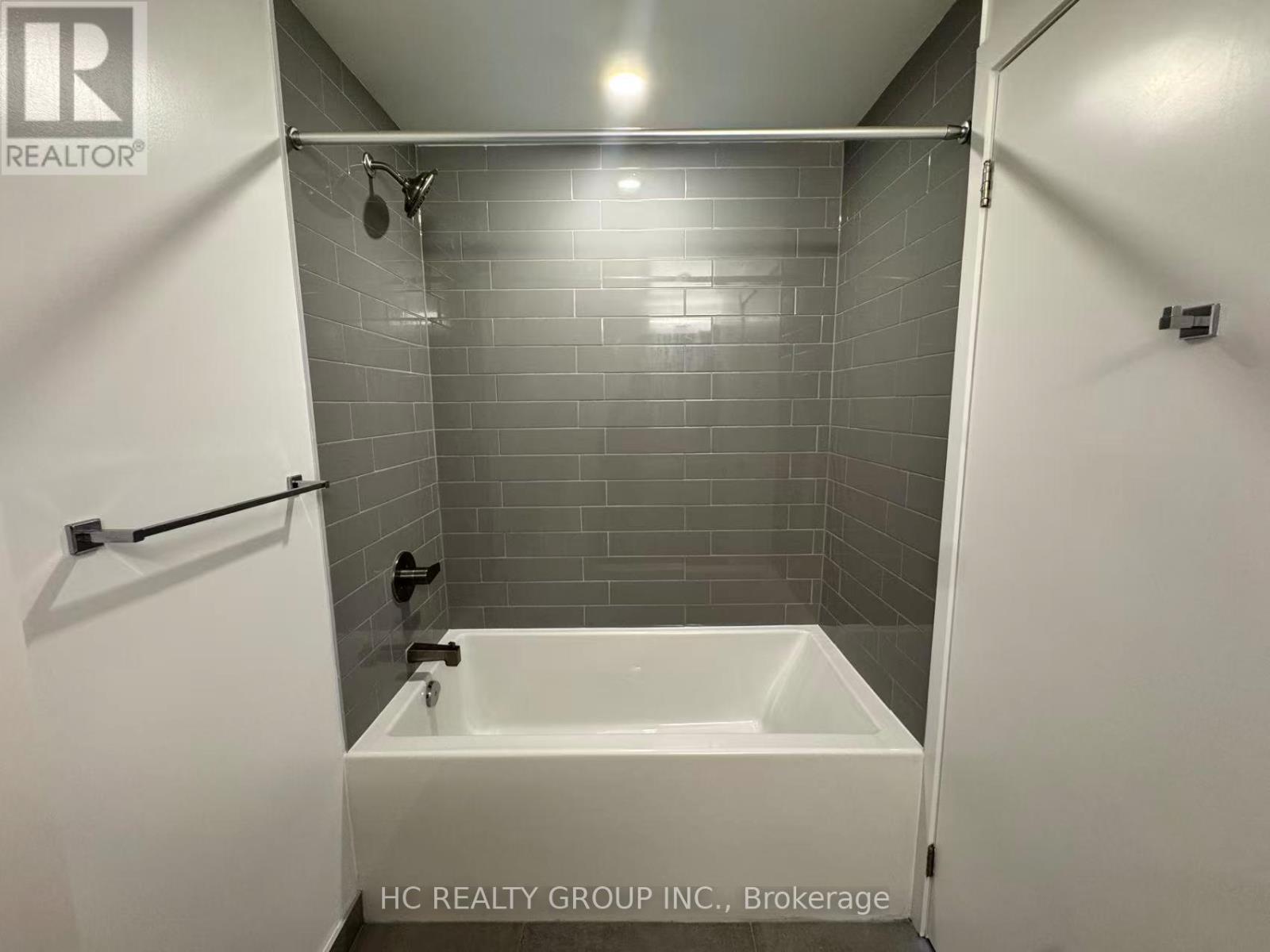 1208 - 319 Jarvis Street, Toronto (Moss Park), Ontario  M5B 0C8 - Photo 17 - C13520574