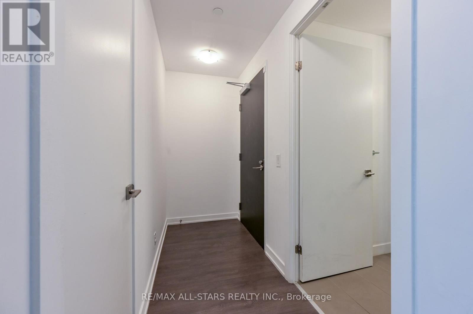 1001 - 609 Avenue Road, Toronto (Yonge-St. Clair), Ontario  M4V 0B1 - Photo 15 - C13520650