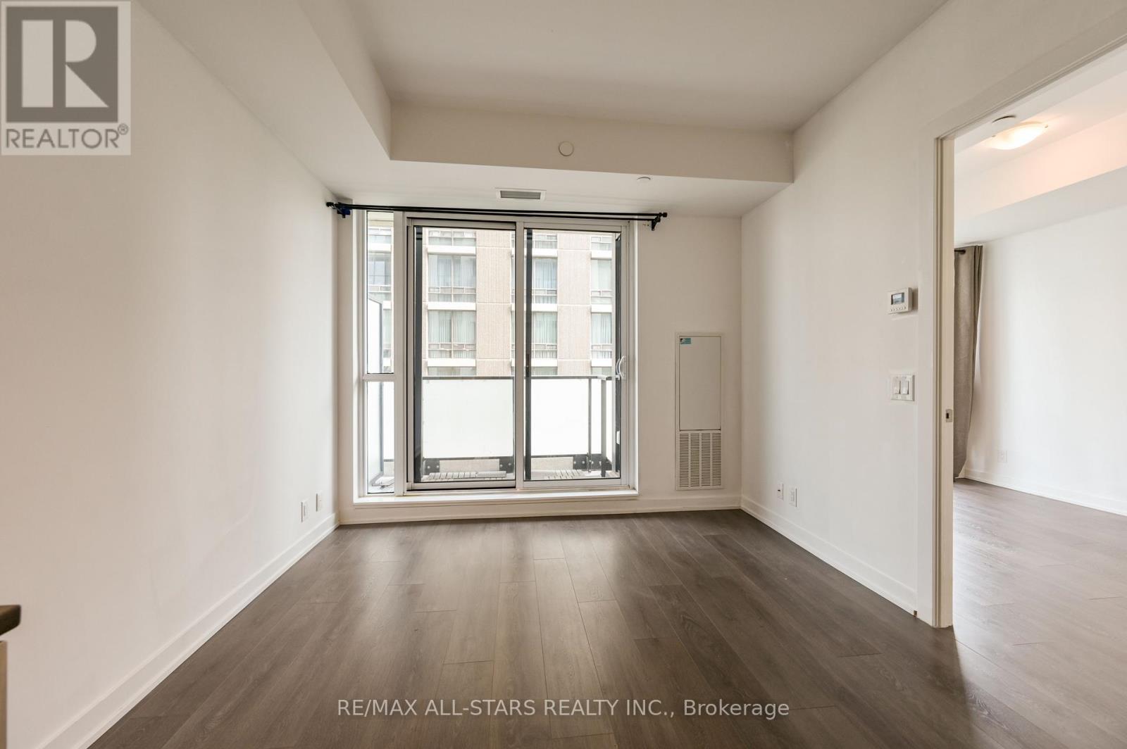1001 - 609 Avenue Road, Toronto (Yonge-St. Clair), Ontario  M4V 0B1 - Photo 5 - C13520650