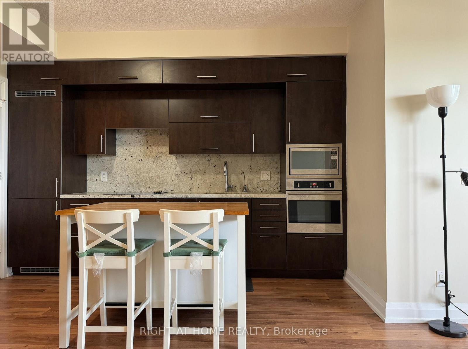2518 - 5 Sheppard Avenue E, Toronto (Willowdale East), Ontario  M2N 0G4 - Photo 2 - C13520694