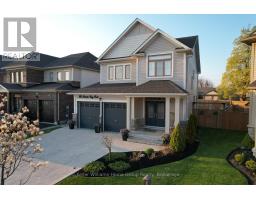 192 HARPIN WAY E, centre wellington (fergus), Ontario