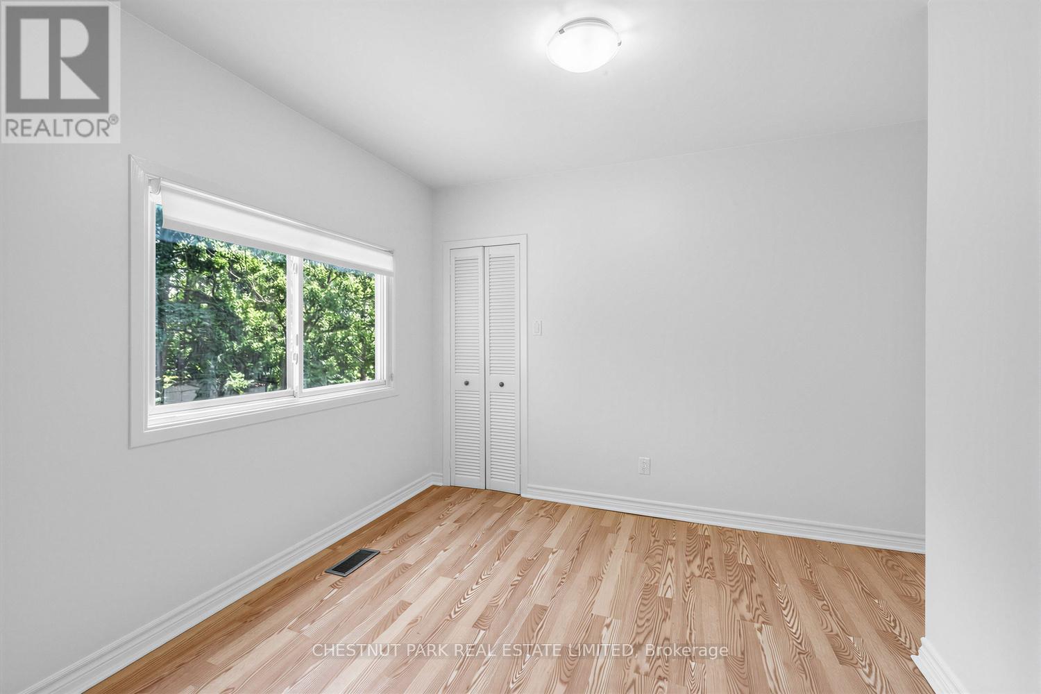 25 Kenworthy Avenue, Toronto, Ontario  M1L 3B1 - Photo 19 - E13520684